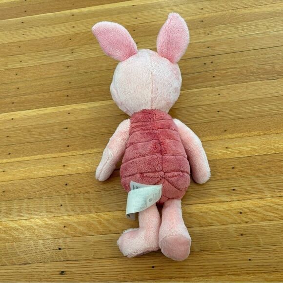Disney Winnie the Pooh & Piglet Disney Store Exclusive Plushes - Picture 8 of 11